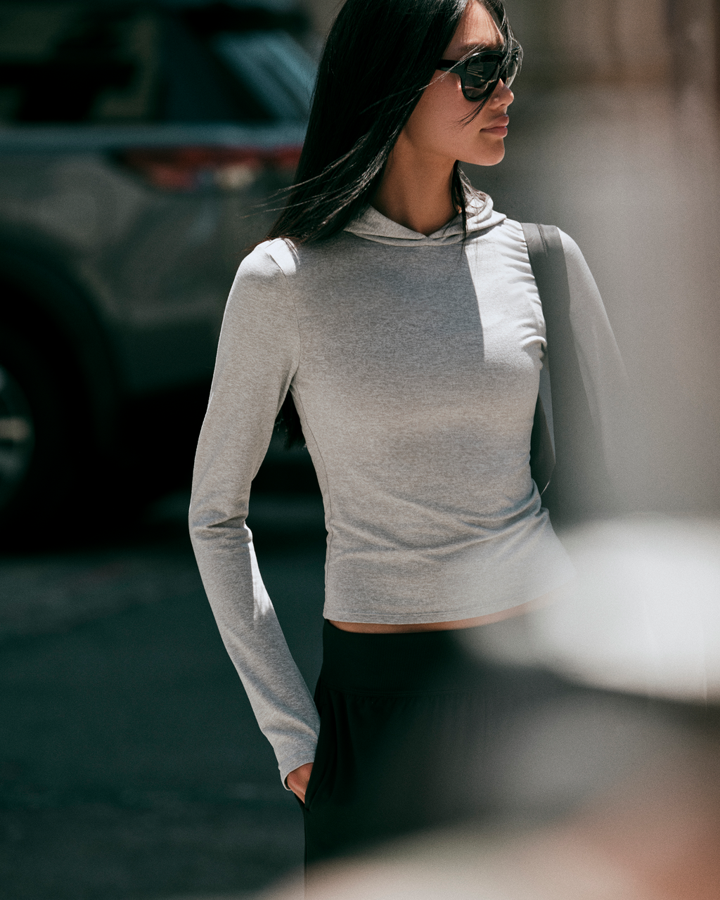 Long Sleeve Halo Fitted Hoodie | Black Heather