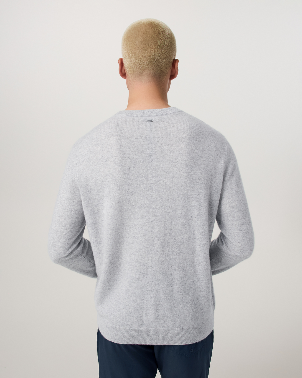 Berik Cashmere Sweater | Black