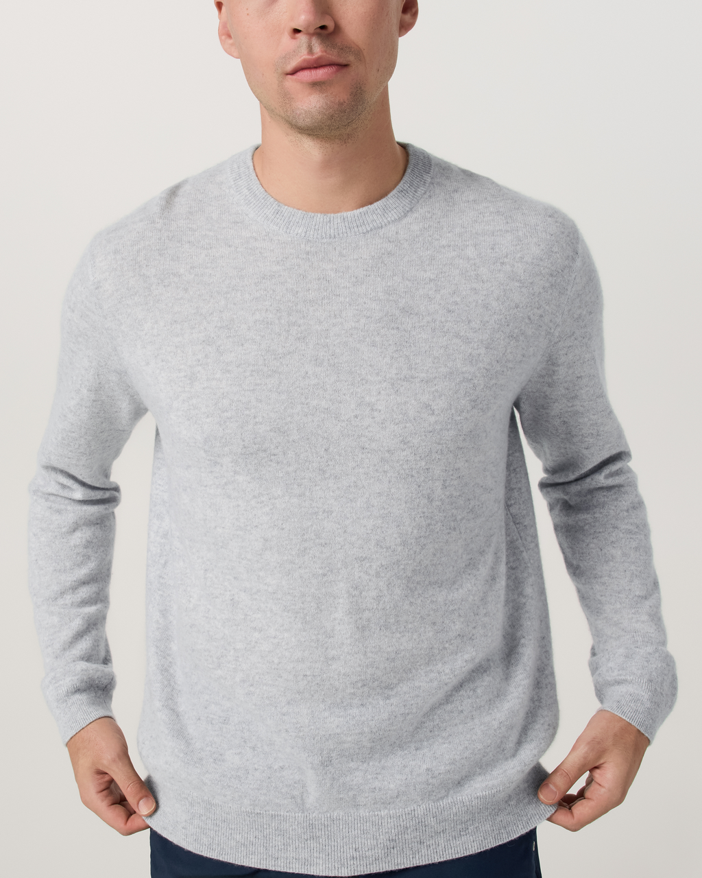 Berik Cashmere Sweater | Black