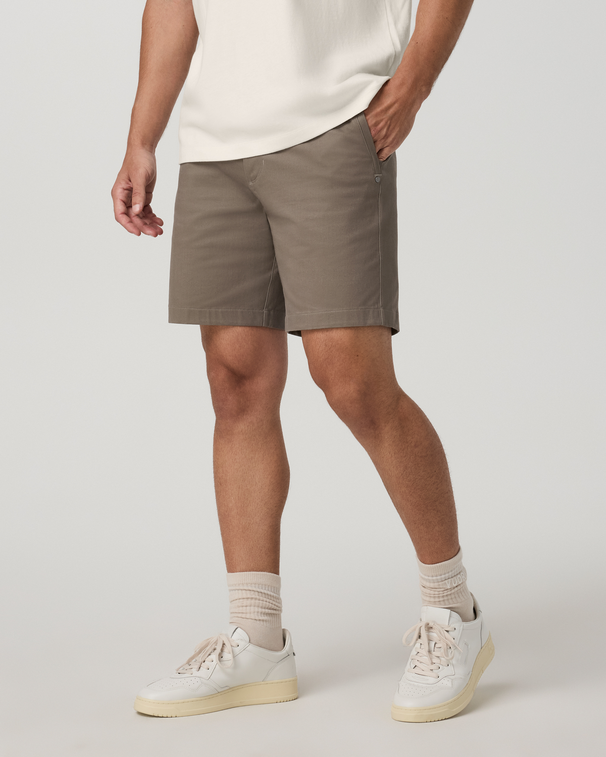Fletcher Chino Short 8" | Bark