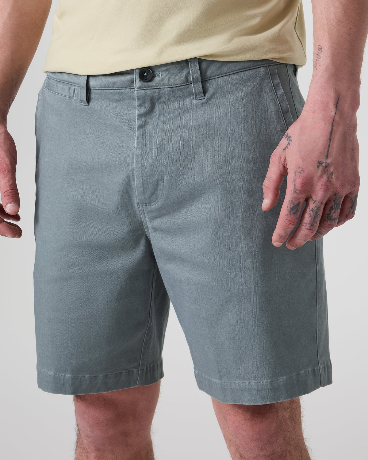 Fletcher Chino Short 8" | Bark