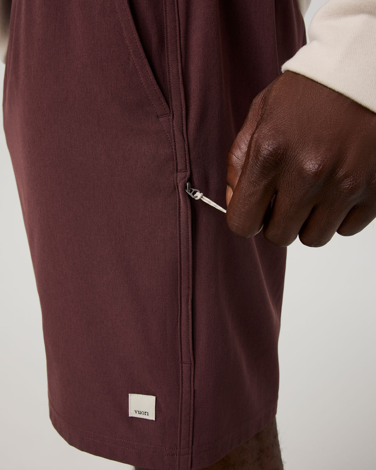 Banks Session Short Unlined 7" | Breeze Linen Texture