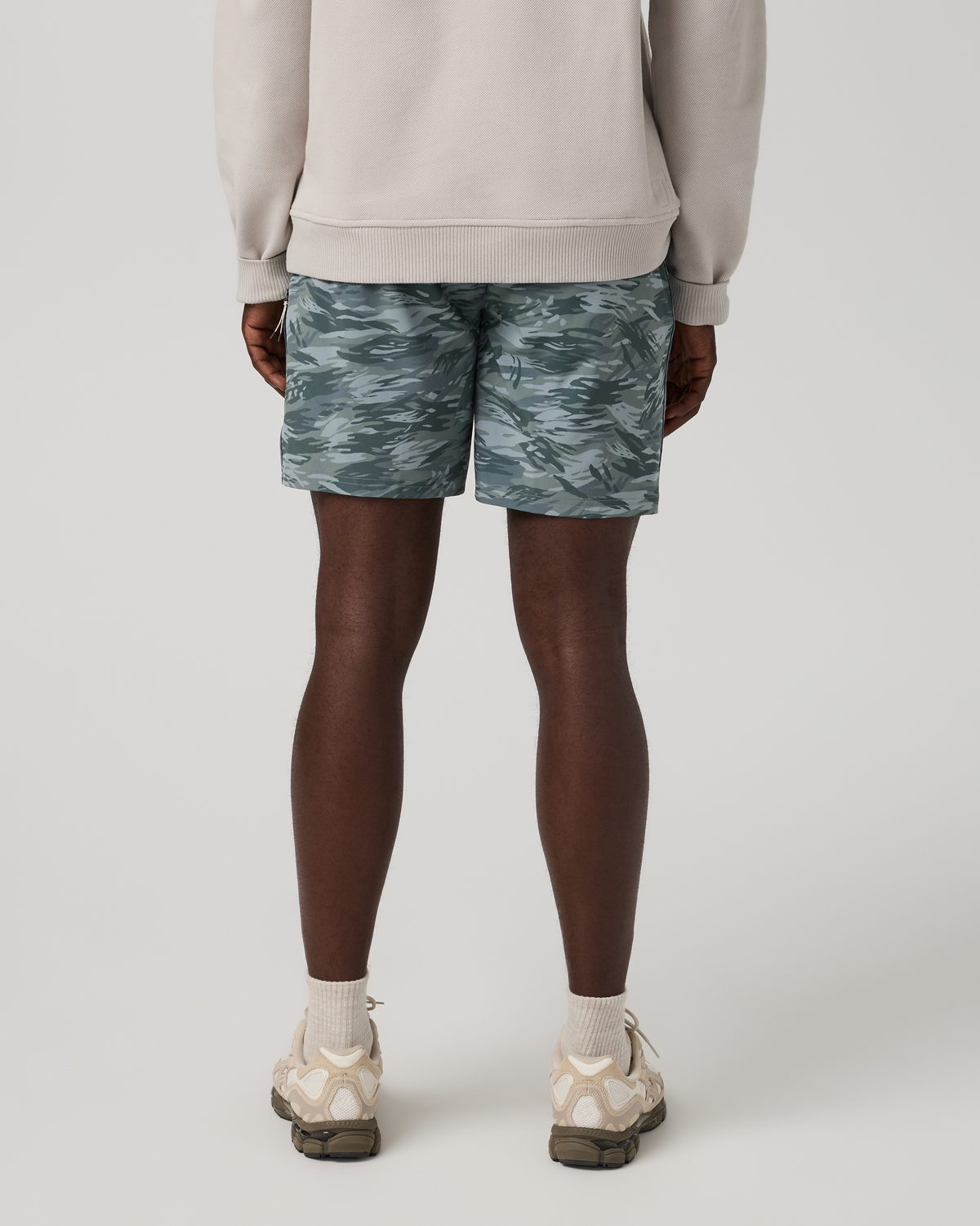 Banks Session Short Unlined 7" | Breeze Linen Texture