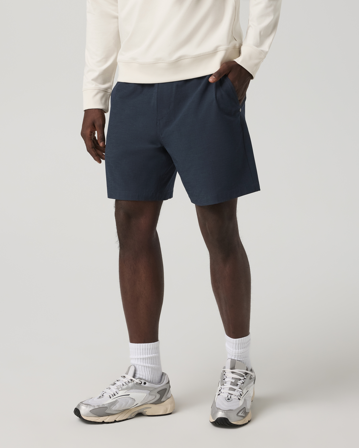 Aim Elastic Waist Short 7" | Concrete Linen Texture