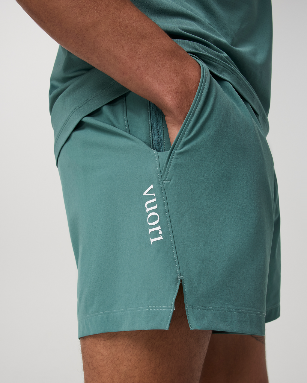 Crosscourt Short Unlined 7" | Black