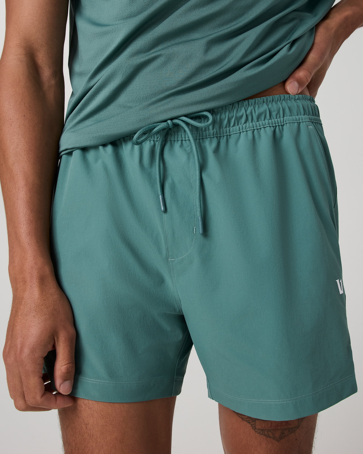 Crosscourt Short Unlined 7" | Black