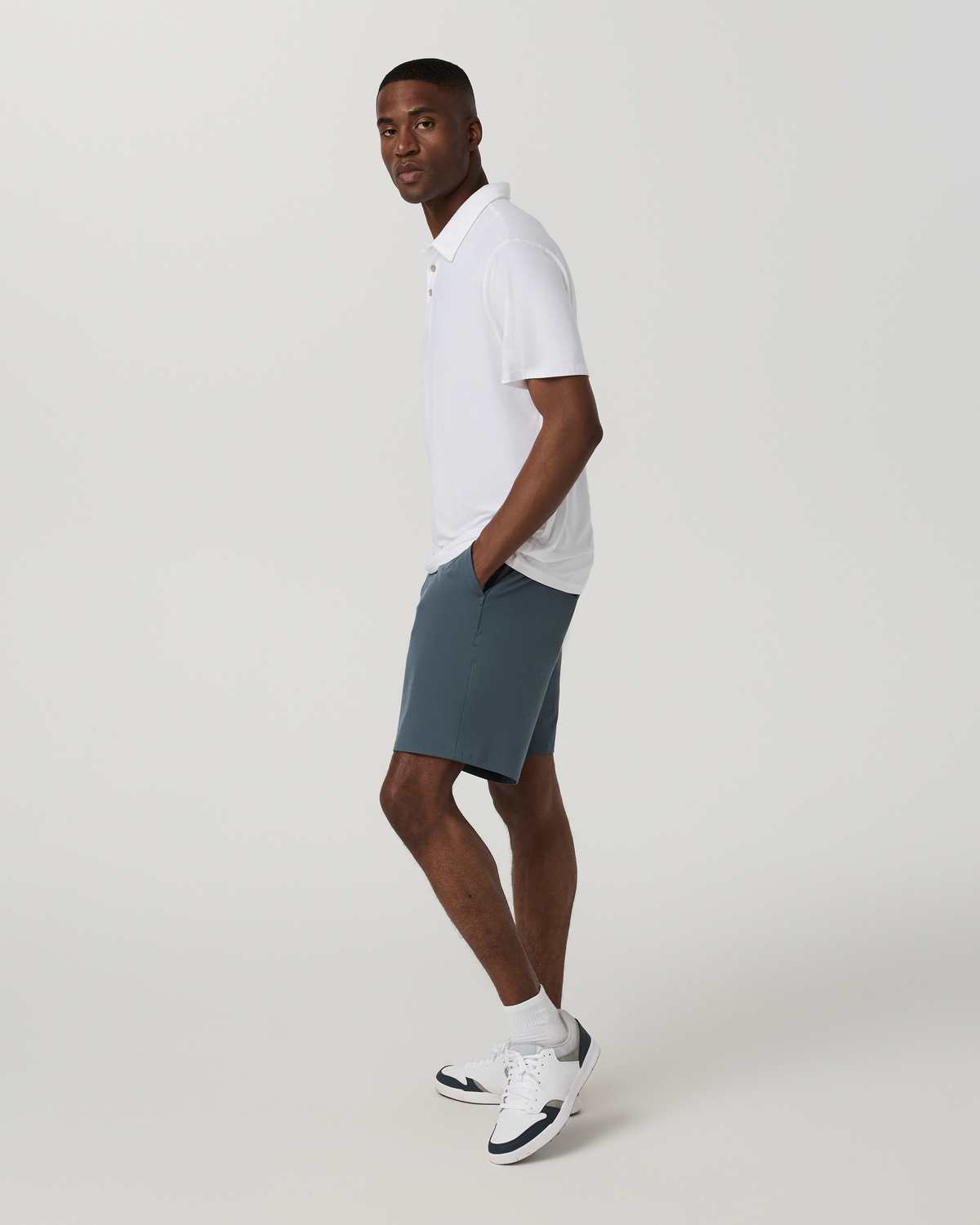 Aim Short 8" | Bay Blue Linen Texture