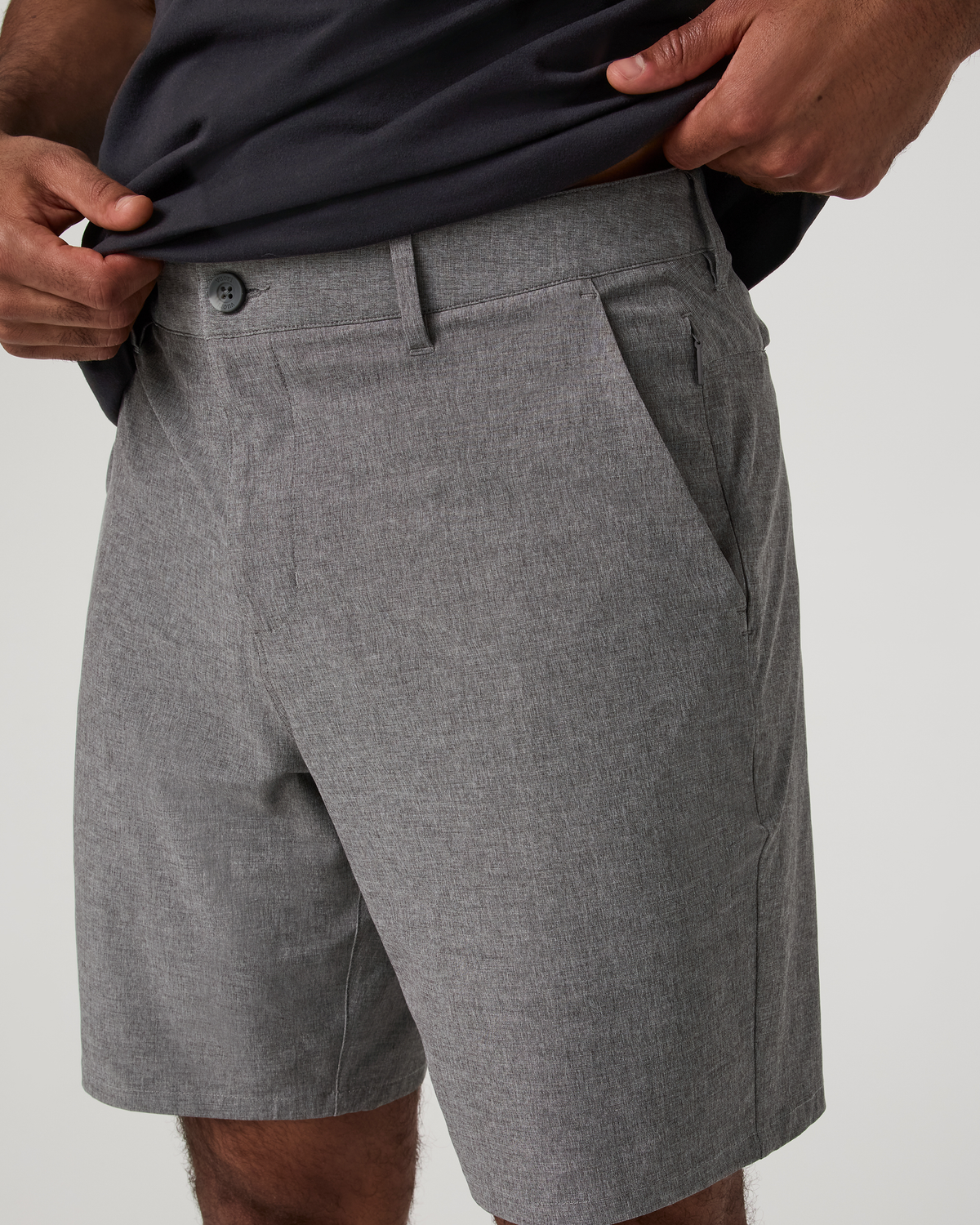Aim Short 8" | Salt Linen Texture