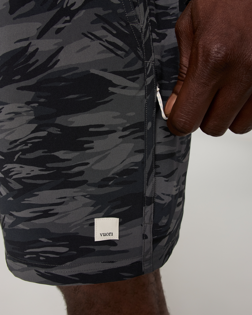 Banks Session Short Unlined 5" | Black Riptide Camo