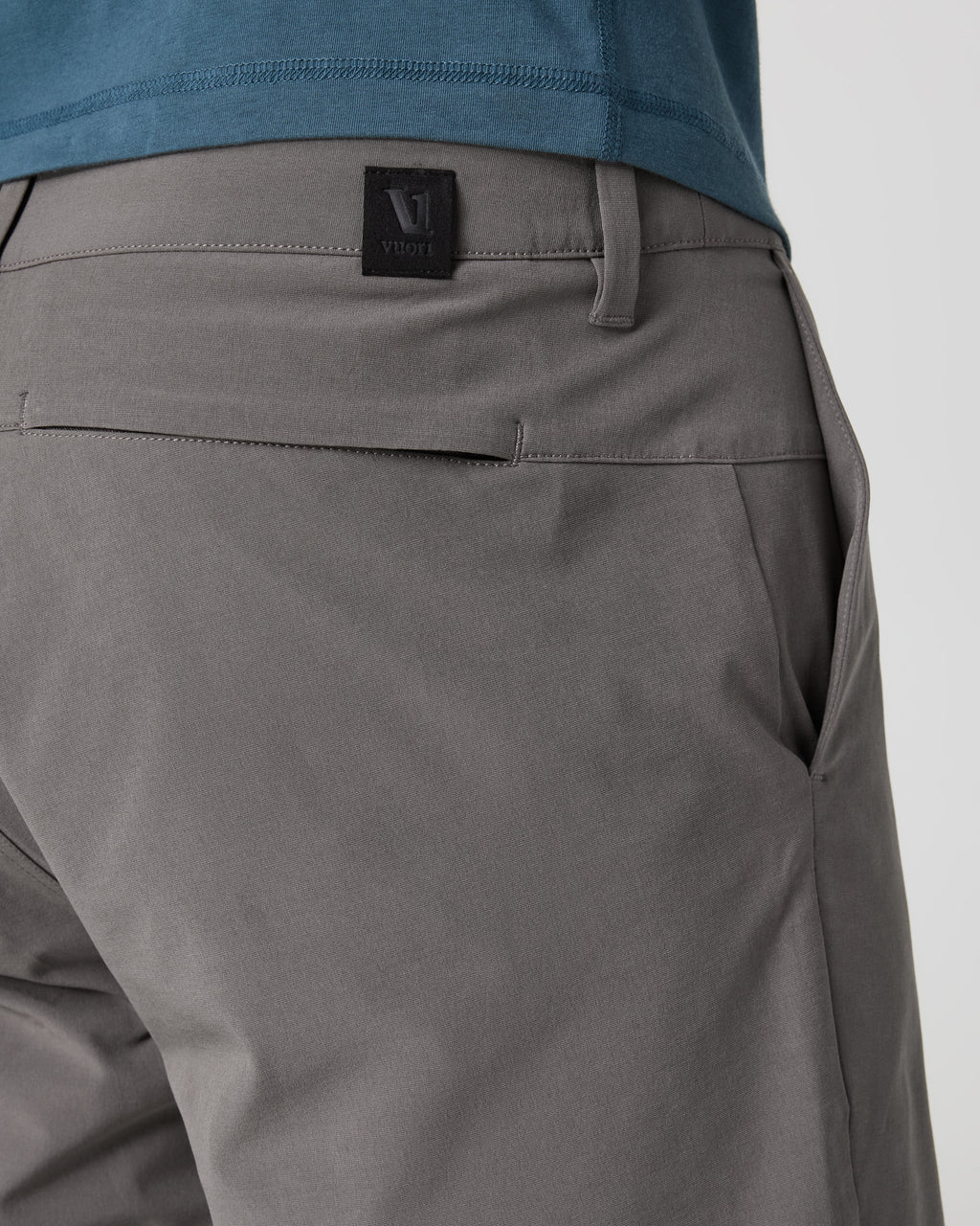 Aim Short | Charcoal