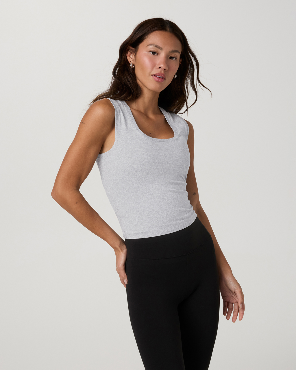 Halo Essential Scoop Tank | Bloom Heather