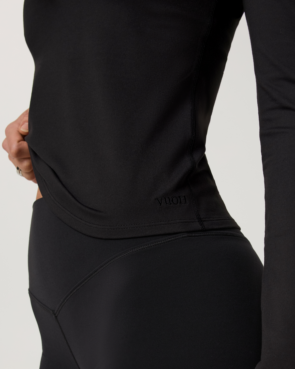 Long Sleeve Halo Essential Scoop | Ecru Heather Tonal