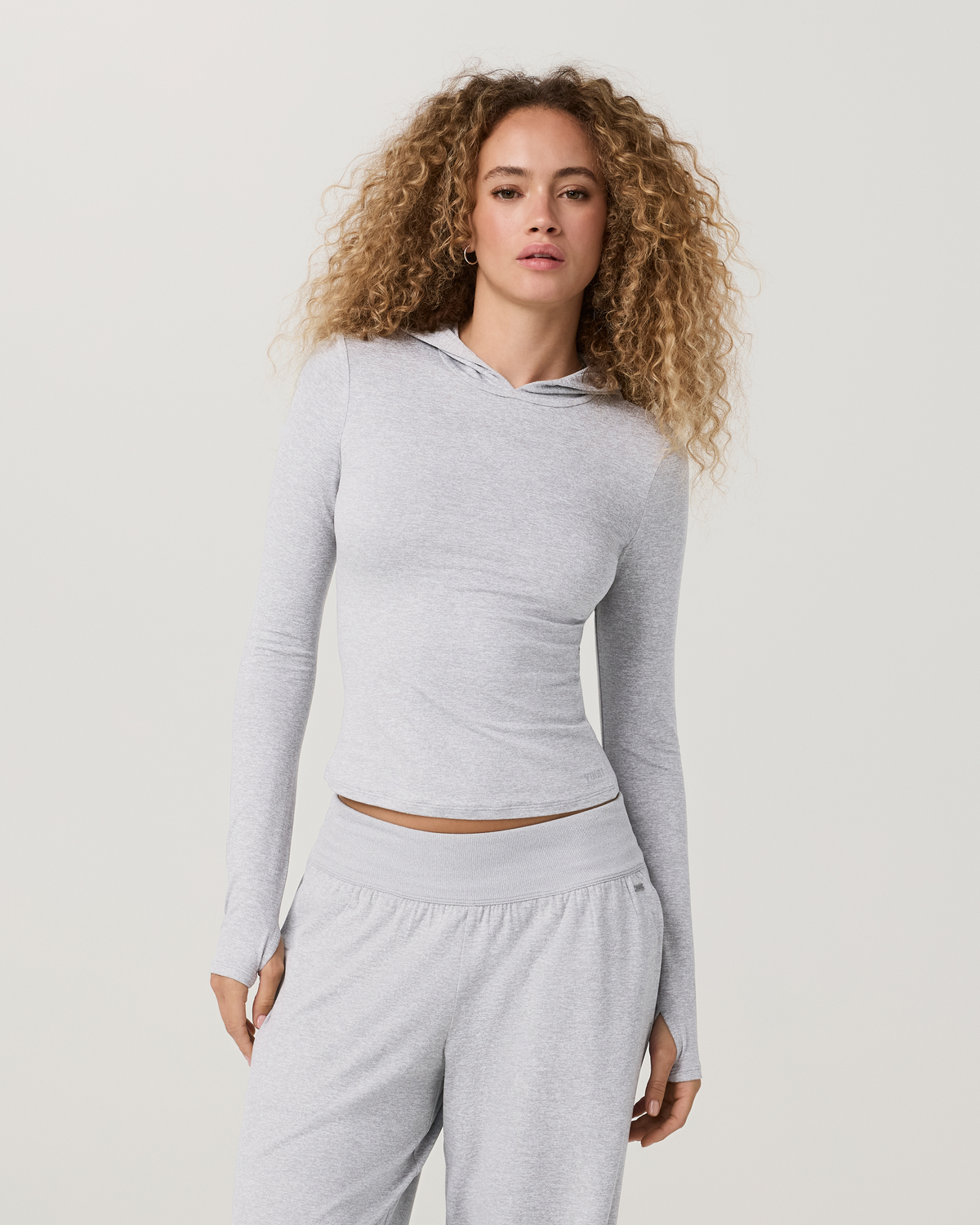 Long Sleeve Halo Fitted Hoodie | Pale Grey Heather
