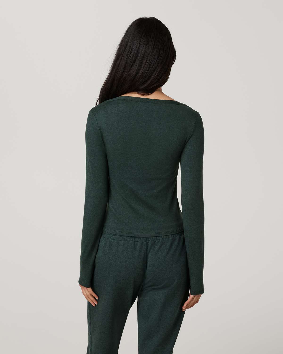 Long Sleeve Halo V-Neck Cardigan | Solid Black