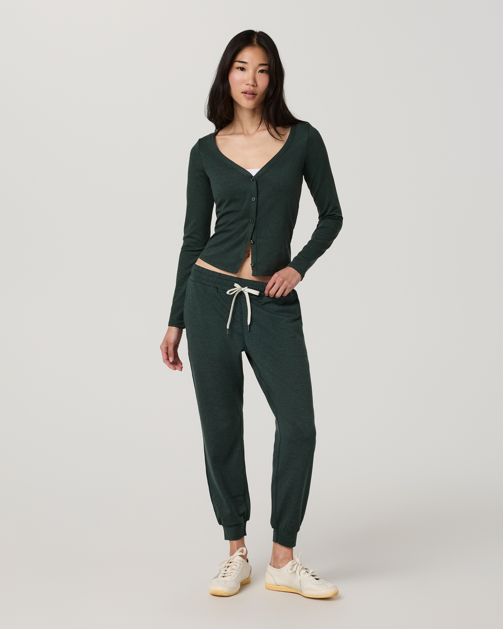 Long Sleeve Halo V-Neck Cardigan | Solid Black