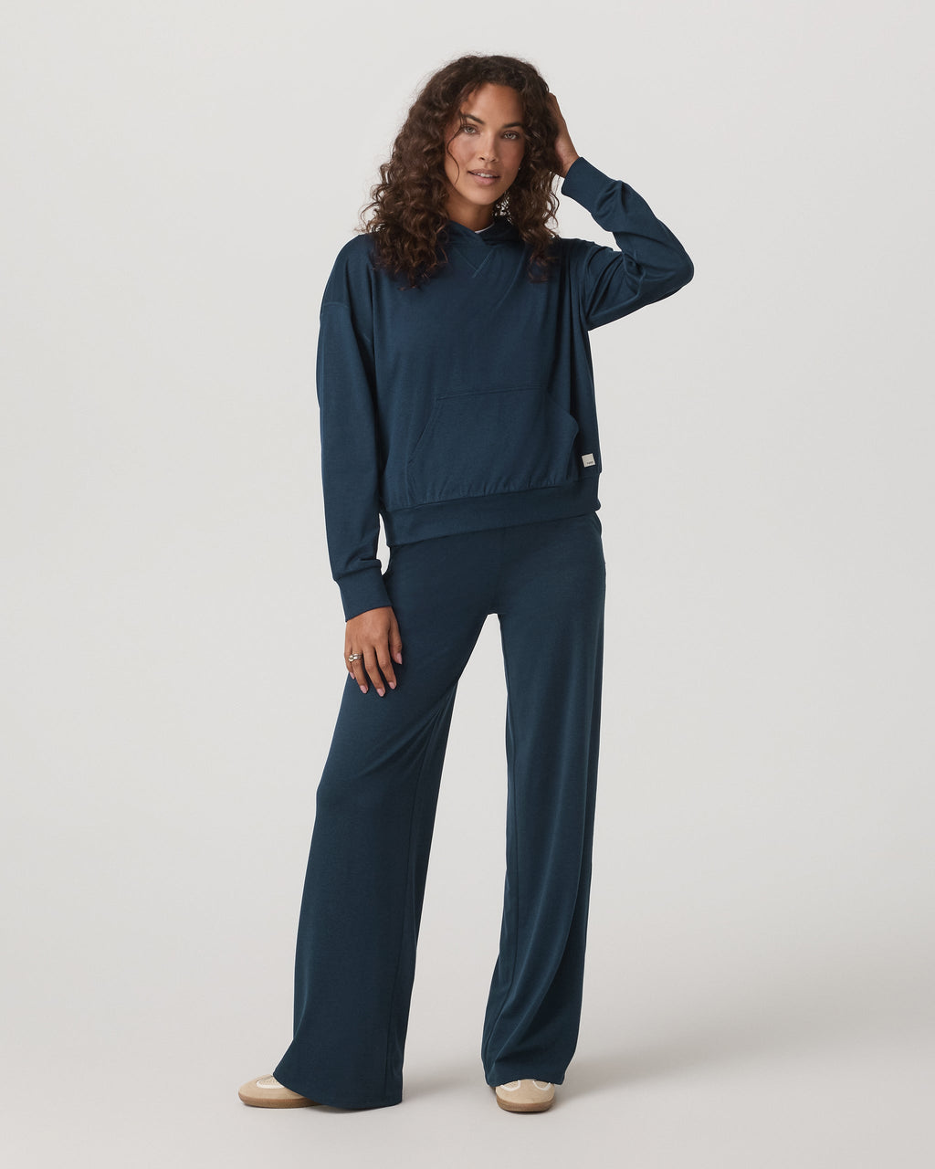 Halo Modern Pullover Hoodie | Black Heather