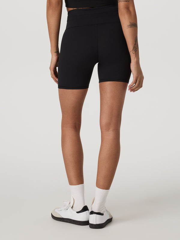 Daily Piped Short 5" | Black