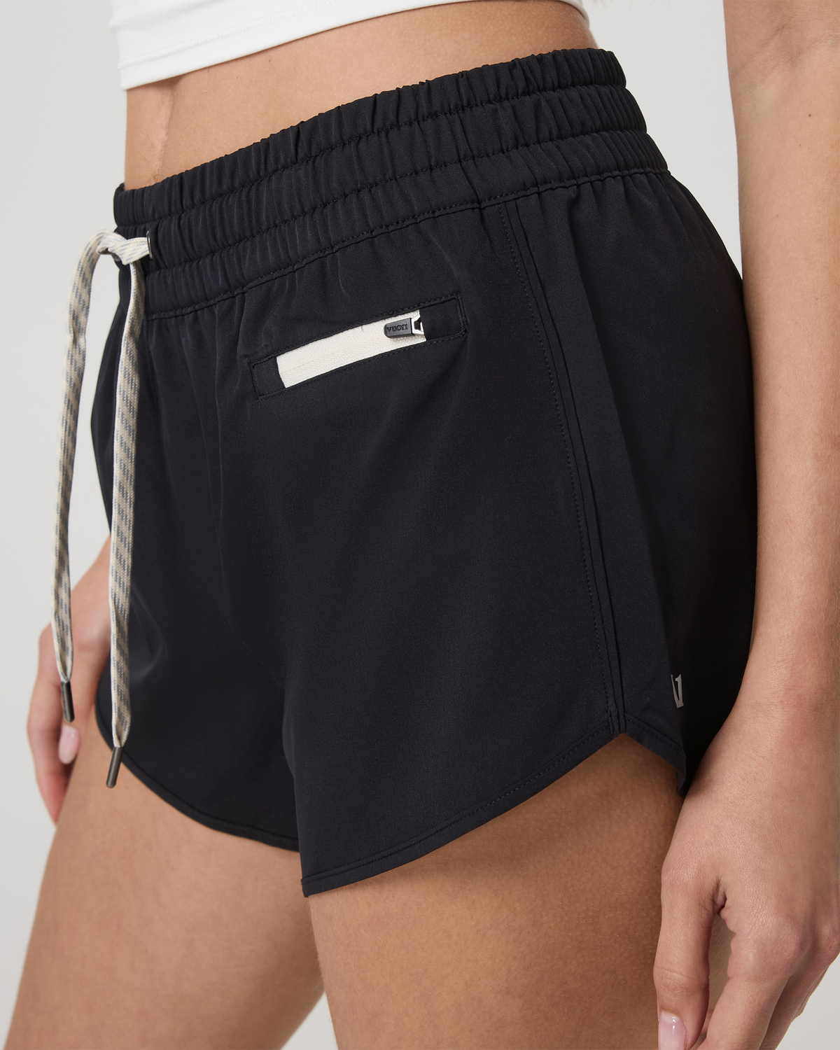 Clementine 2.0 Short 4" | Crimson