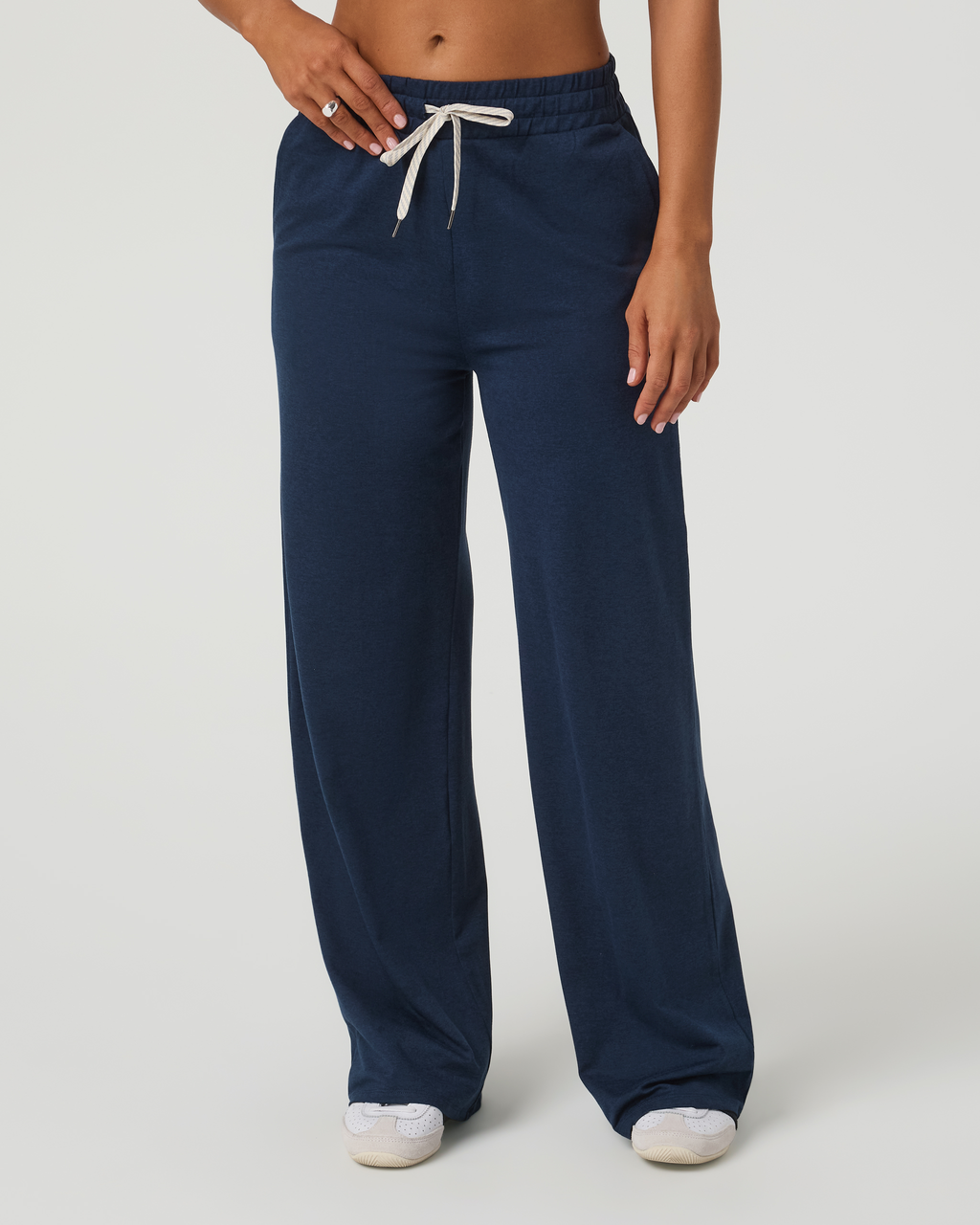 Halo Essential Wideleg Pant | Black Heather