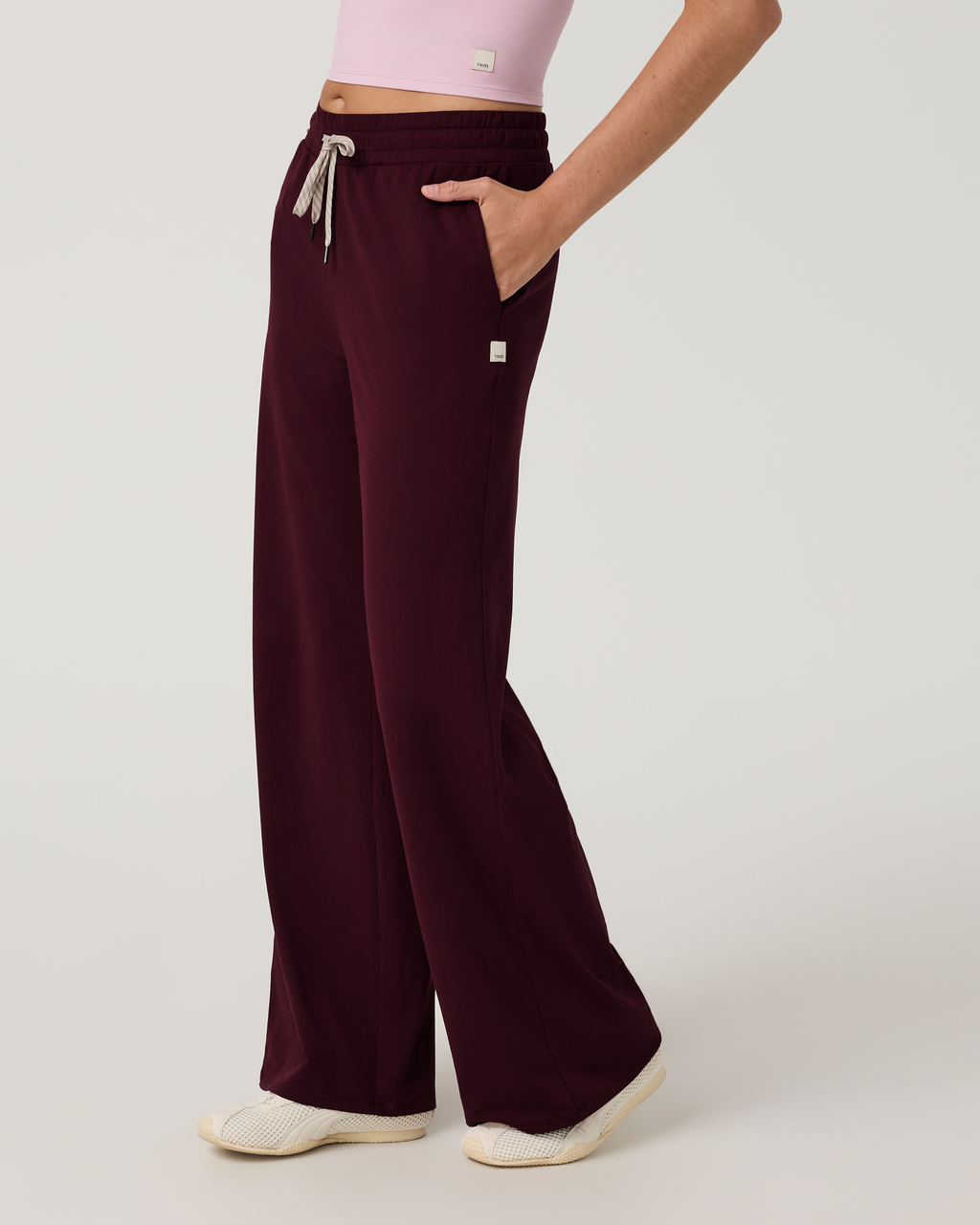 Halo Essential Wideleg Pant - Short | Black Heather