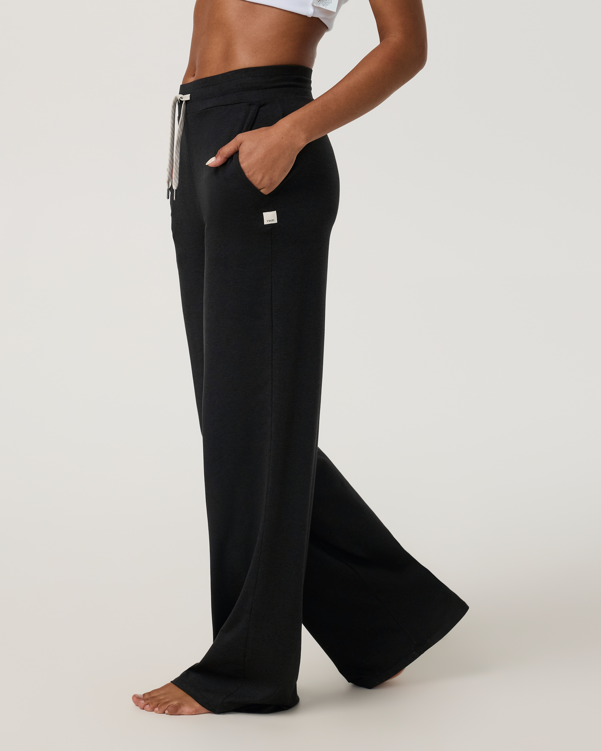 Halo Essential Wideleg Pant - Short | Ecru Heather