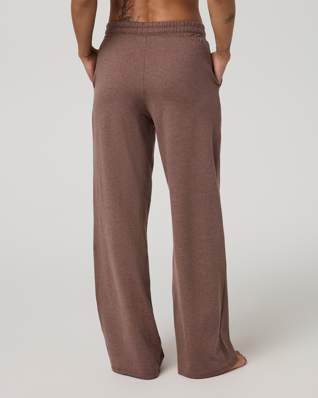 Halo Essential Wideleg Pant - Short | Sable Heather