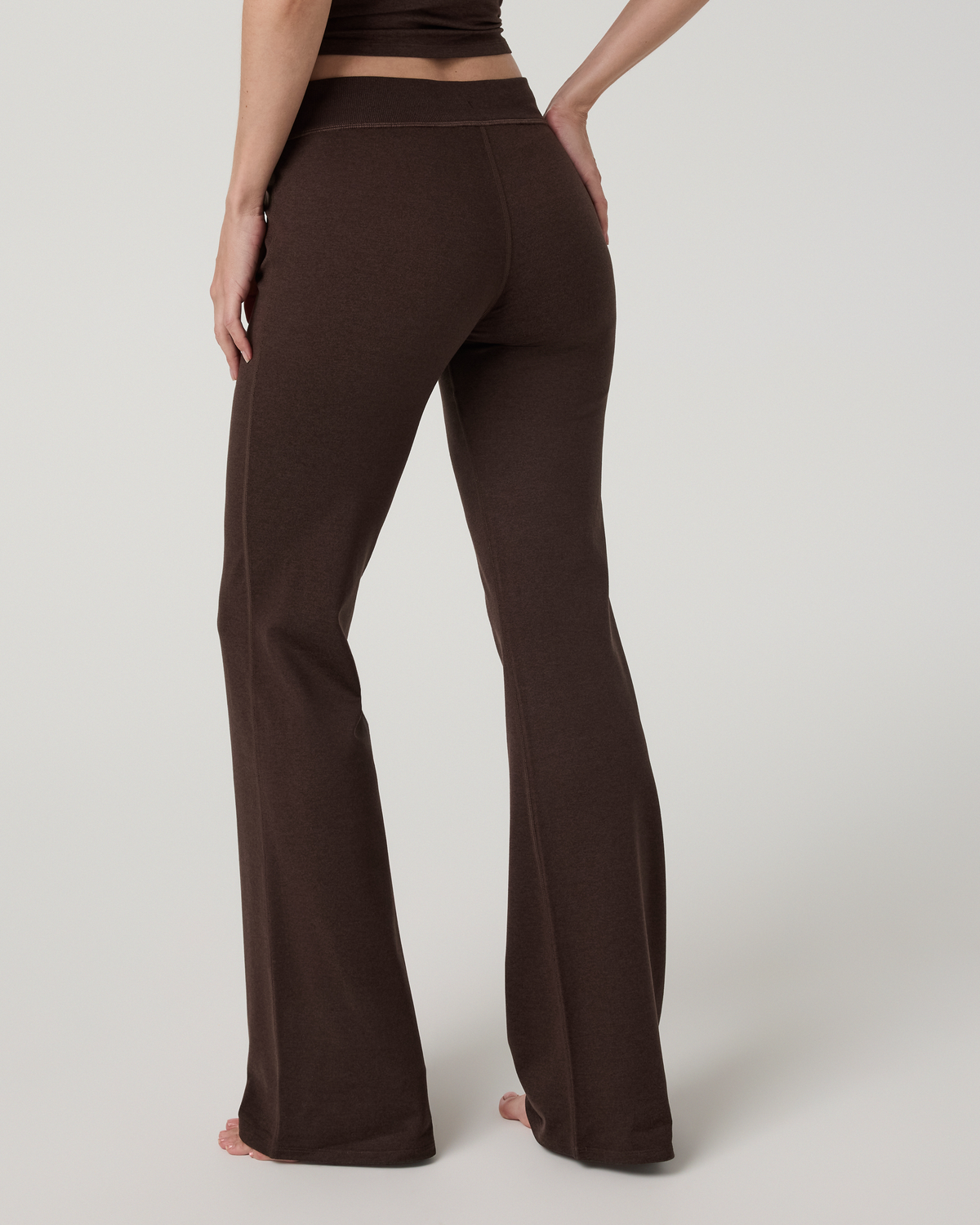 Halo Low Rise Slim Flare Pant | Solid Black
