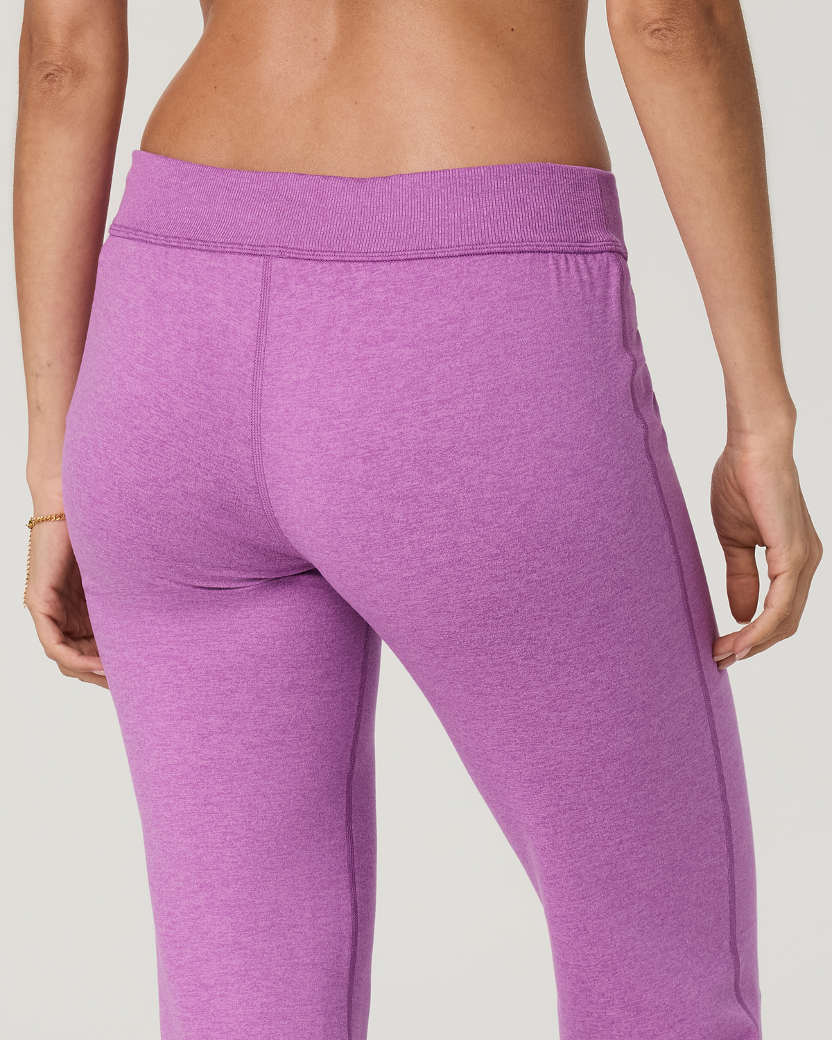 Halo Low Rise Slim Flare Pant | Solid Black