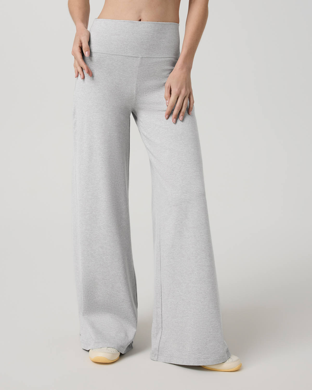 Halo Easy Wideleg Pant - Short | Solid Black