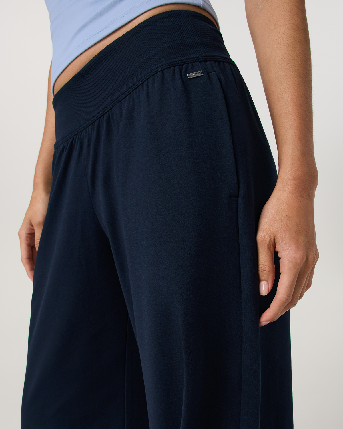 Halo Balloon Pant | Ink