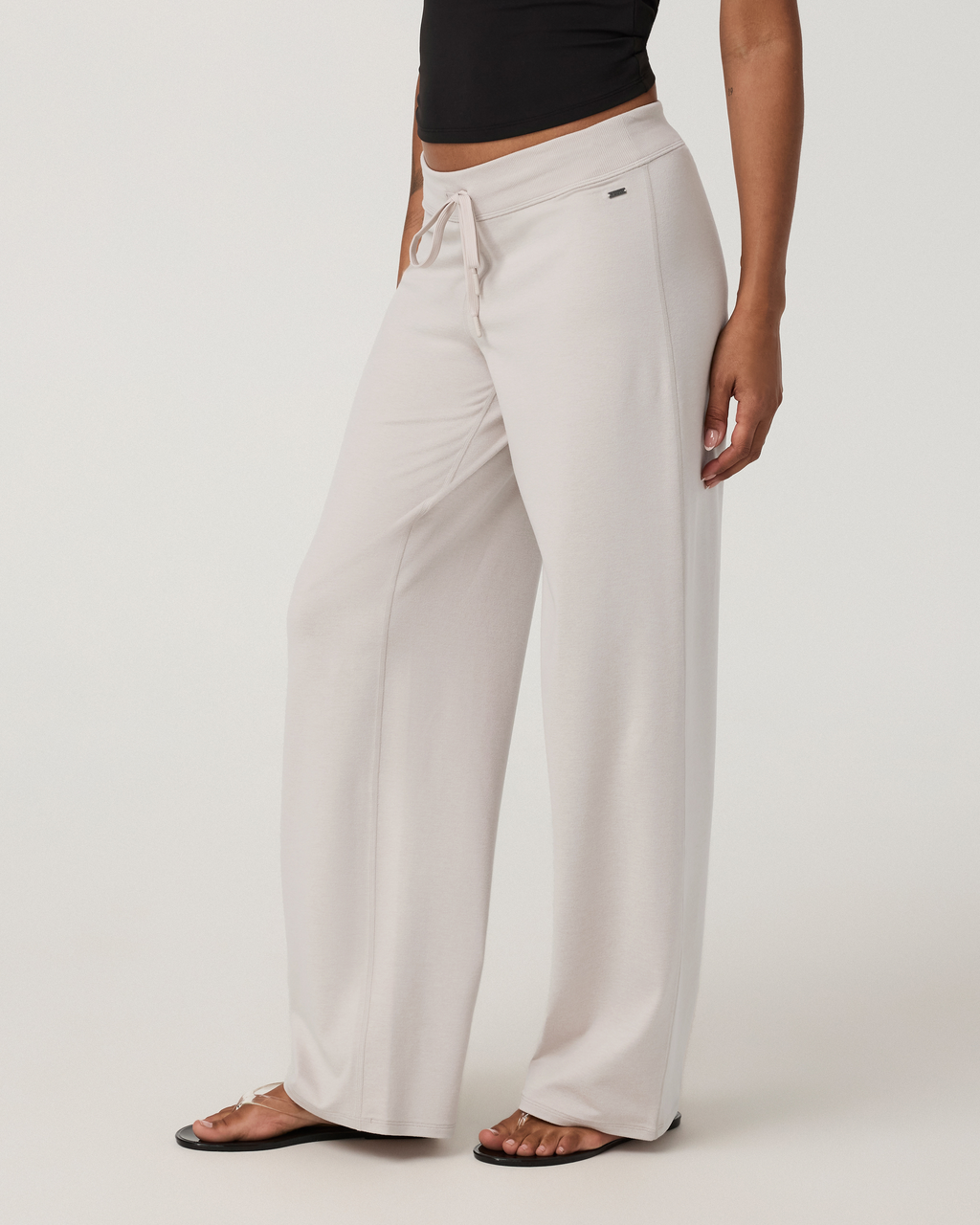 Halo Low Rise Straight Leg Pant - Long | Solid Black