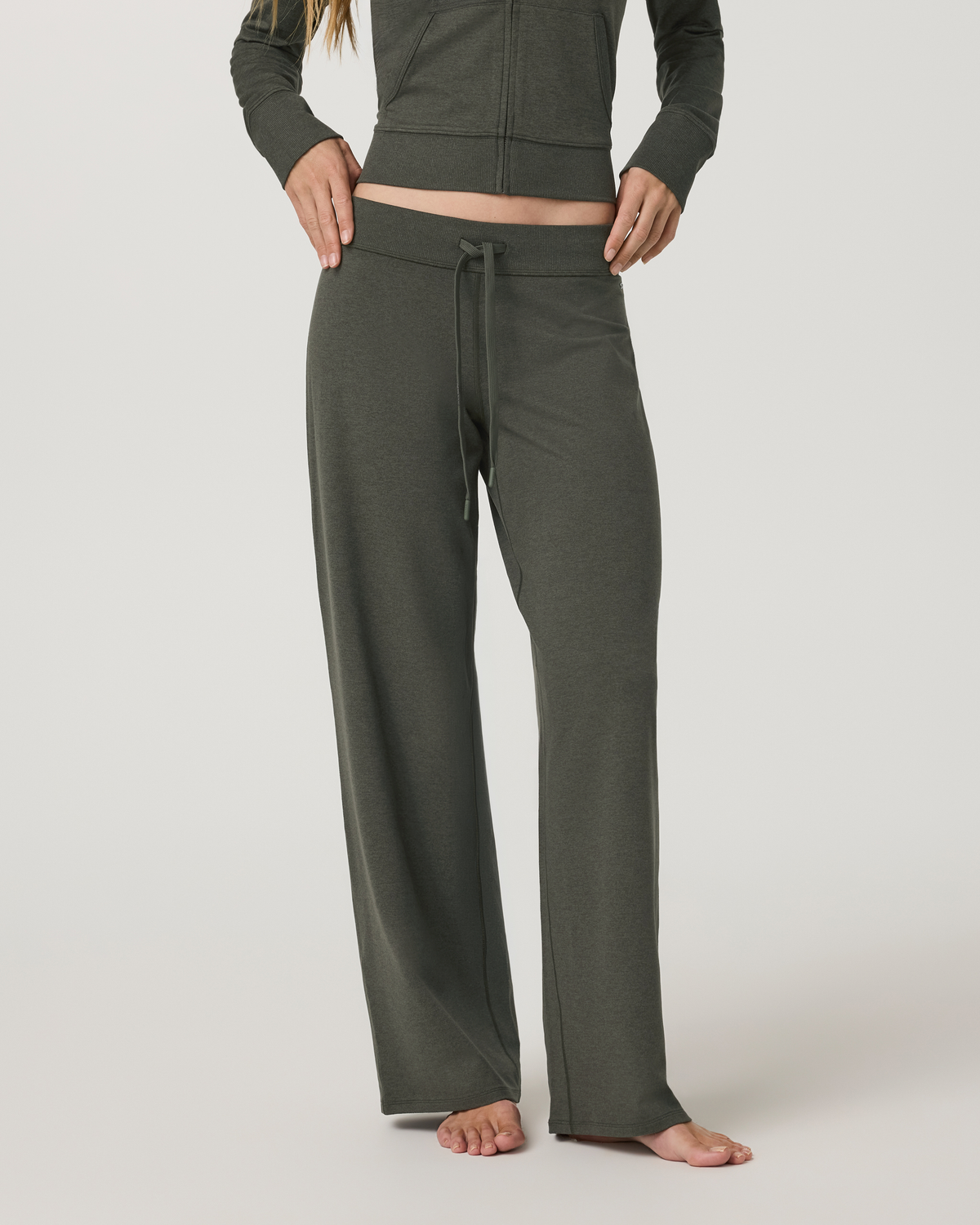 Halo Low Rise Straight Leg Pant - Long | Solid Black