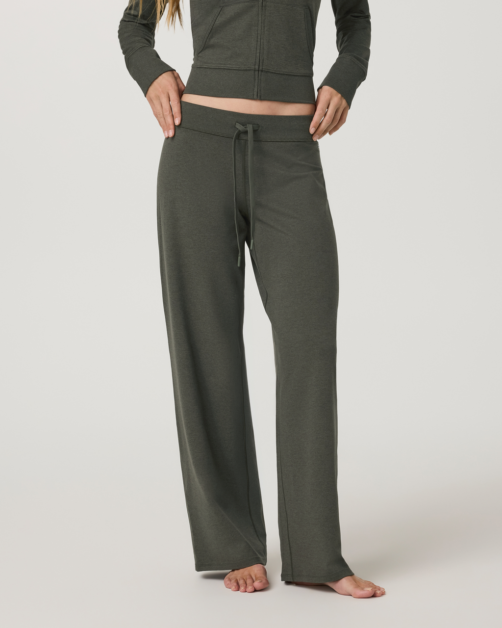 Halo Low Rise Straight Leg Pant | Ecru Heather