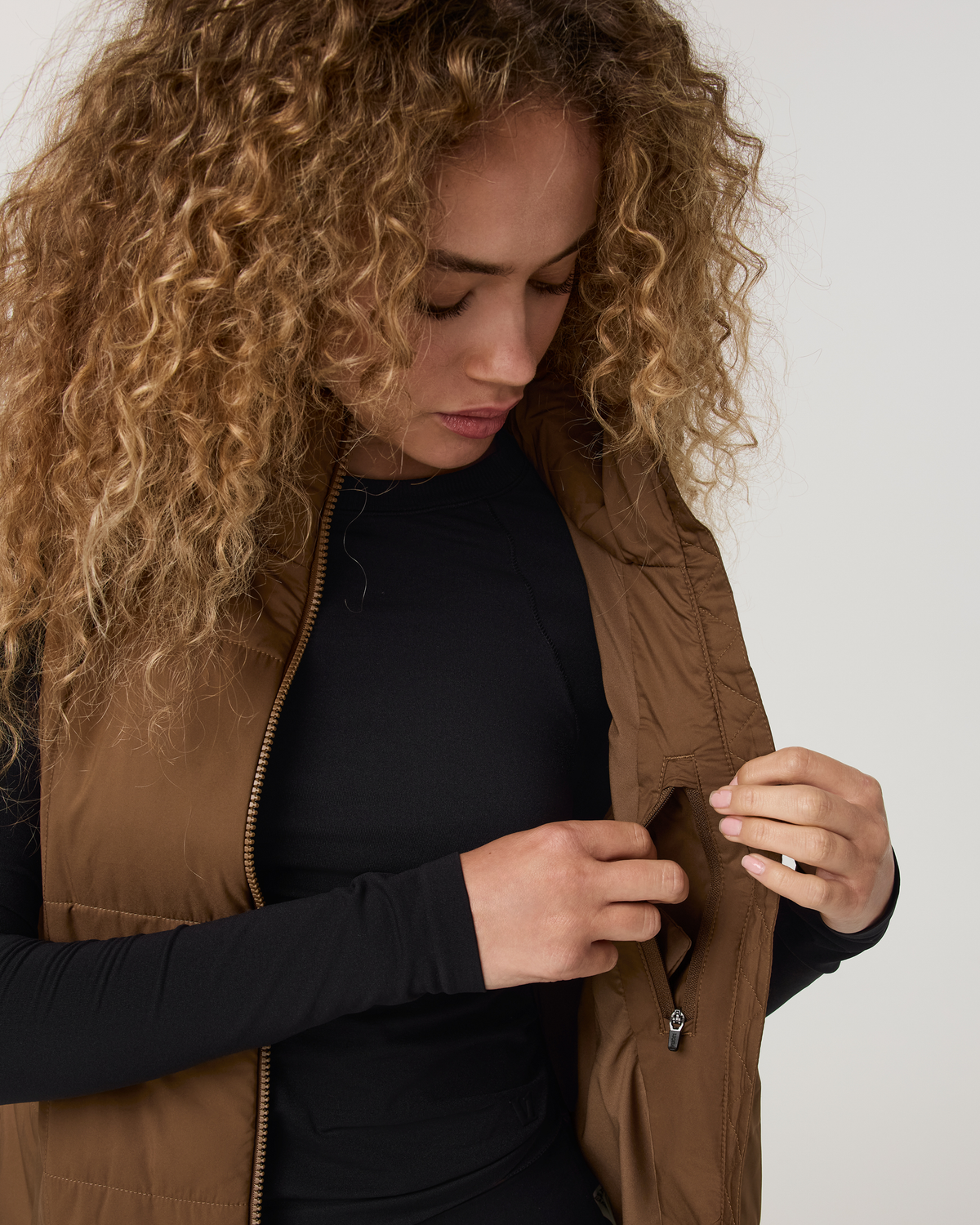 Canyon Insulated Sporty Vest | Bourbon